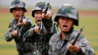 Chinas surgical strike chinese expert warning| येत्या १५ दिवसात सर्जिकल स्ट्राइक करण्याचा चीनचा इशारा Chinas surgical strike chinese expert warning| येत्या १५ दिवसात सर्जिकल स्ट्राइक करण्याचा चीनचा इशारा