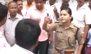 बीजेपी के 5 कार्यकर्ताओं को जेल भेजने पर महिला पुलिस अधिकारी को इनाम में मिला ट्रांसफर!