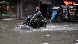 Heavy rain in Marathwada in next 3 days | मराठवाड्यात अतिमुसळधार पावसाची शक्यता Heavy rain in Marathwada in next 3 days | मराठवाड्यात अतिमुसळधार पावसाची शक्यता