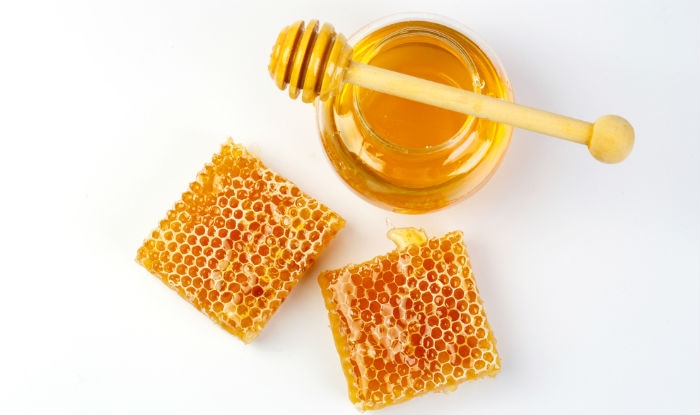 Health Benefits of Honey: 6 Reasons to Add Honey in Your Daily Diet ...