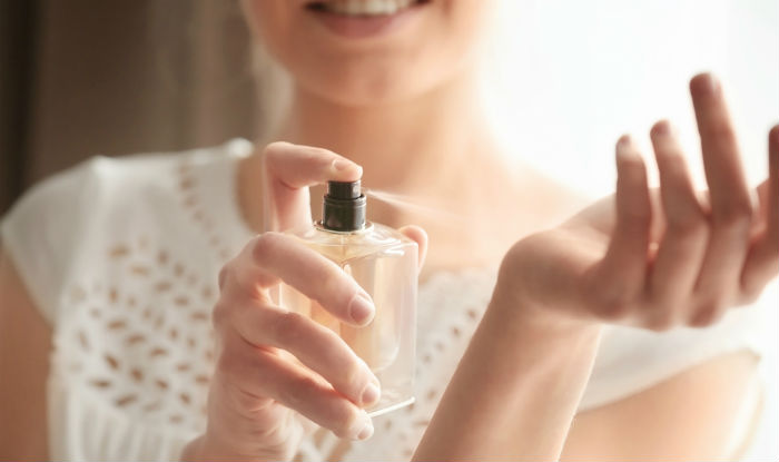 Apply perfume the right way