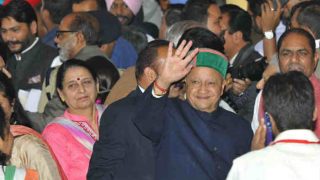 Political and family life journey of Himachal Pradesh Chief Minister Virbhadra Singh | 55 साल के इतिहास में कभी नहीं हारे वीरभद्र सिंह, ऐसा है पारिवारिक और राजनीतिक जीवन Political and family life journey of Himachal Pradesh Chief Minister Virbhadra Singh | 55 साल के इतिहास में कभी नहीं हारे वीरभद्र सिंह, ऐसा है पारिवारिक और राजनीतिक जीवन