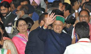 55 साल के इतिहास में कभी नहीं हारे वीरभद्र सिंह, ऐसा है पारिवारिक और राजनीतिक जीवन