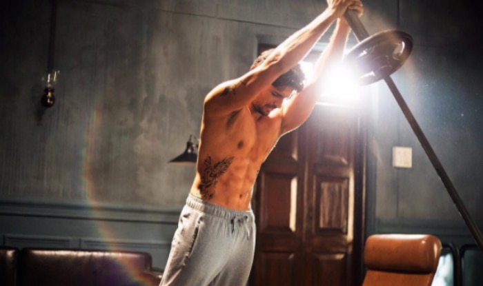 False rumours about a gentleman makes sidharth malhotra unhappy, check tweet