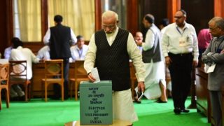 Vice President Election 2017 live updates | उपराष्ट्रपति चुनाव: वैंकेया नायडू बने देश के नए उपराष्ट्रपति, गोपाल गांधी को भारी अंतर से हराया Vice President Election 2017 live updates | उपराष्ट्रपति चुनाव: वैंकेया नायडू बने देश के नए उपराष्ट्रपति, गोपाल गांधी को भारी अंतर से हराया
