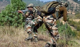 Jammu and Kashmir: 5 Terrorists Killed by Security Forces in Machil Sector, Major Infiltration Bid Foiled