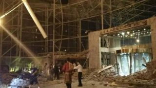 China: 6.5 magnitude earthquake strikes Sichuan province, at least 5 dead | चीनमध्ये भूकंपात १०० जण ठार झाल्याची भीती China: 6.5 magnitude earthquake strikes Sichuan province, at least 5 dead | चीनमध्ये भूकंपात १०० जण ठार झाल्याची भीती