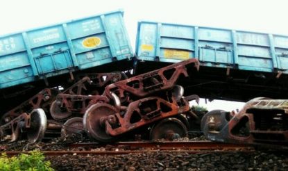 6 Wagons Of A Goods Train Derailed Near Khandala Today S Third Big Accident र ल ह दस क ग र व र मह र ष ट र क ख ड ल म म लग ड क 6 ड ब ब ब पटर द न क त सर