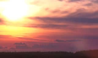 ‘12 अगस्त 2017 को नहीं होगी रात’ जानिए क्या है वायरल हो रही इस ख़बर की सच्चाई