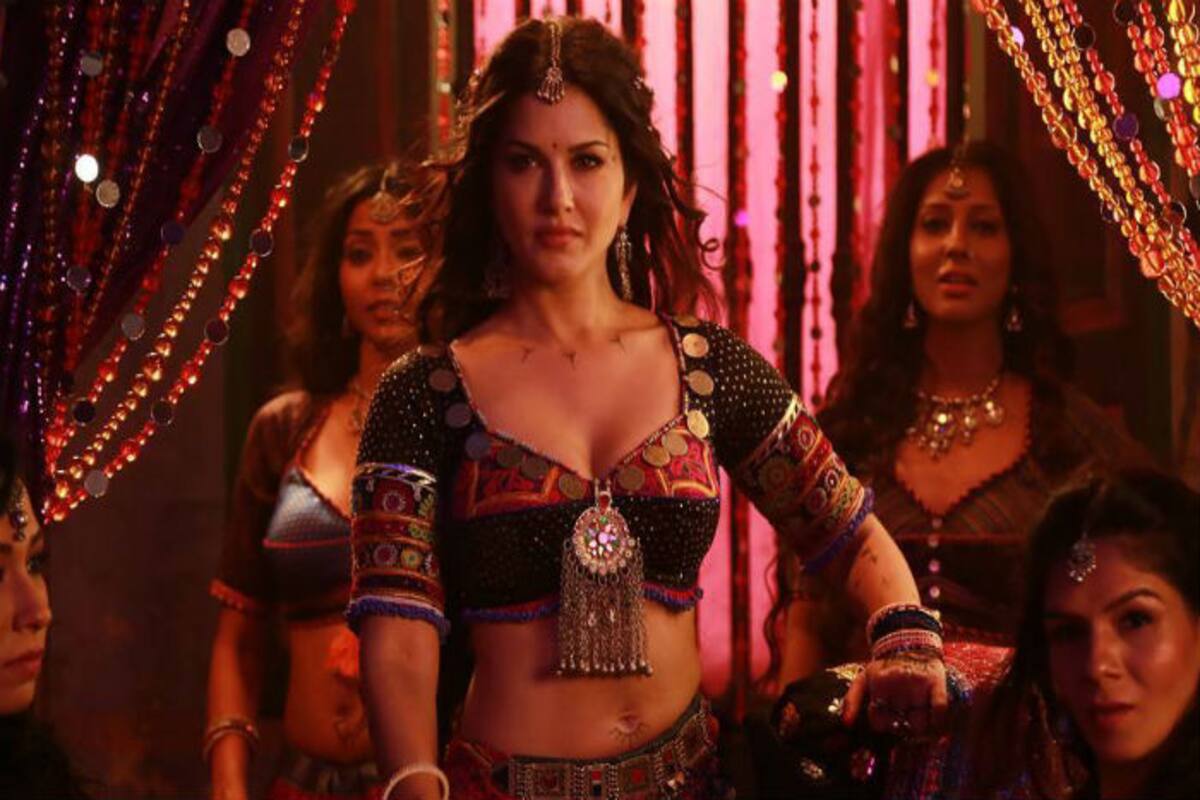 Sunny Leone Painful Fucking - Sunny Leone's Condom Ad Stirs Controversy in Gujarat Ahead of Navratri  2017: 5 Sex Facts About Gujarat That Will Surprise You! | India.com