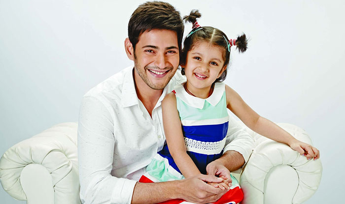 Mahesh Babu’s Candid Picture With Daughter Sitara On Spyder Sets Is ...