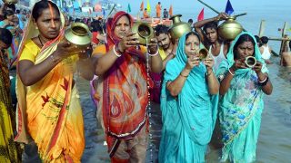 Chhath Puja 2017 Date & Time in Bihar: October 26 Sunset and 27 Sunrise timing in Arrah Darbhanga Muzaffarpur Purnia Katihar | छठ पूजा 2017: यहां देखें आरा, दरभंगा, मुजफ्फरपुर, पुर्निया और कटिहार में सूर्योदय और सूर्यास्त का समय Chhath Puja 2017 Date & Time in Bihar: October 26 Sunset and 27 Sunrise timing in Arrah Darbhanga Muzaffarpur Purnia Katihar | छठ पूजा 2017: यहां देखें आरा, दरभंगा, मुजफ्फरपुर, पुर्निया और कटिहार में सूर्योदय और सूर्यास्त का समय