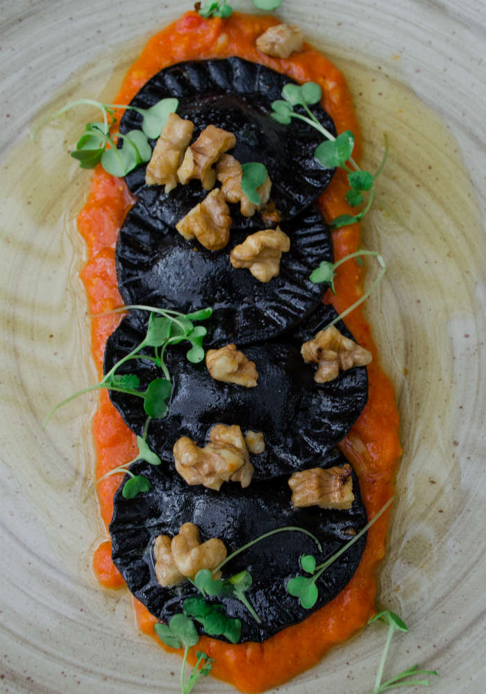 https://www.india.com/lifestyle/halloween-2017-recipe-how-to-make-delicious-mackerel-xec-xec-at-home-2570874/
