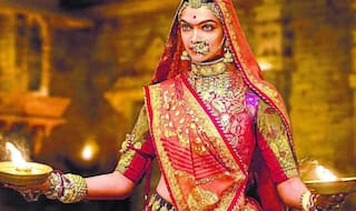 Deepika Padukone Slays Traditional Ghoomar Dance in Padmavati First Song: Watch Videos of Best Dance Performances of Indian Actress
