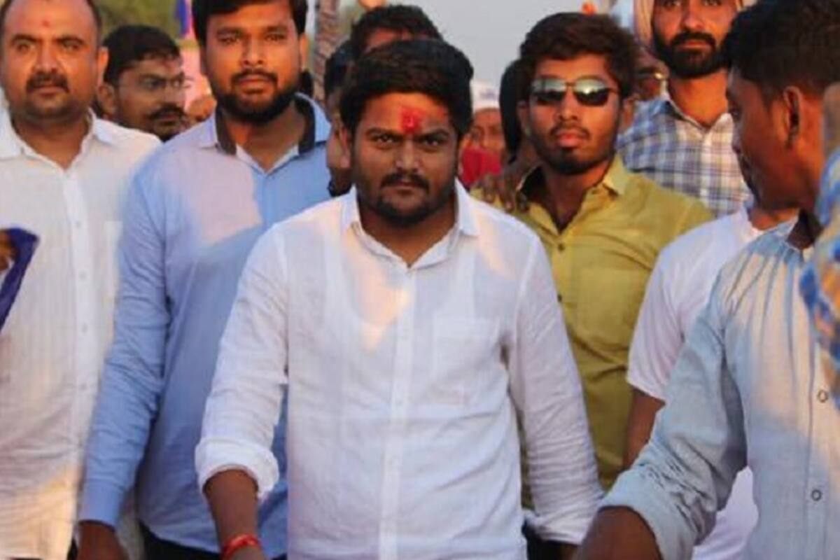 Hardik Patel Sex CD Row: BJP Ready With 52 More Video Clips as Gujarat  Elections Come Close, Claims PAAS | India.com