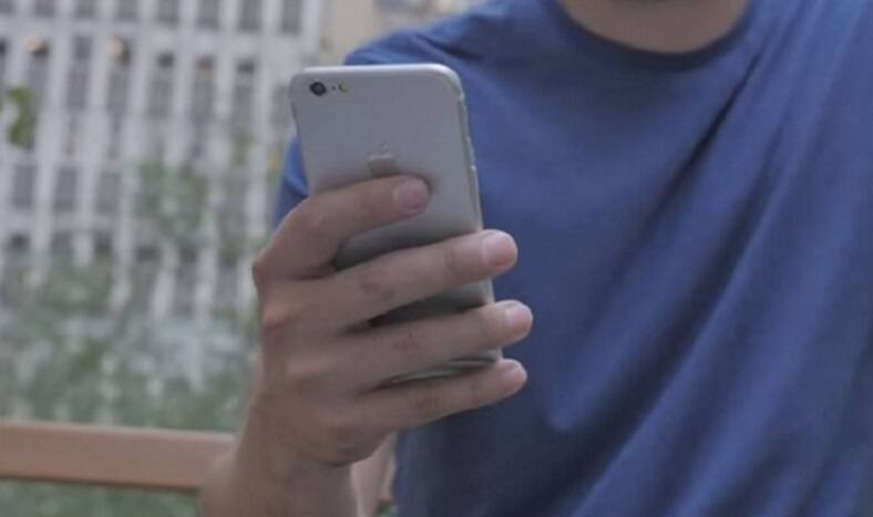 Apple iPhone