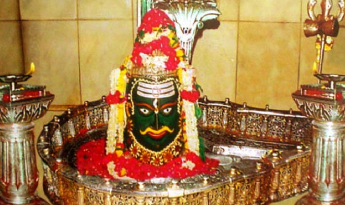 Ujjain Mahakal Temple गिरफ्तारी से पहले क्यों महाकाल मंदिर पहुंचा