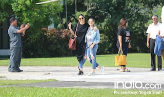 Are Deepika Padukone And Alia Bhatt The New BFFs In Town? (View HQ Pics)