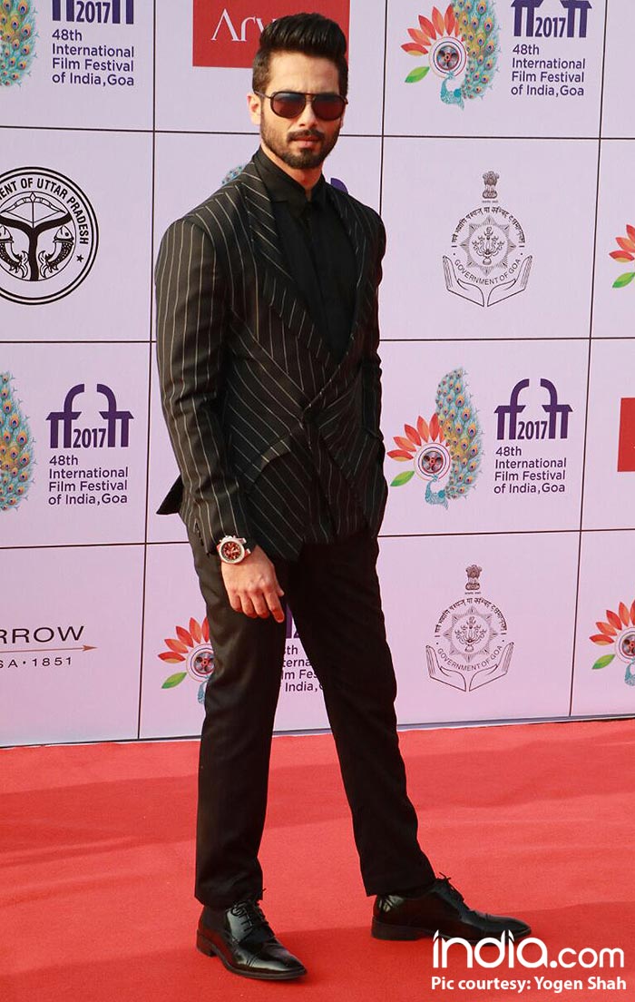 Shahid-Kapoor--etc-at-iffi-goa.-on-20-11-2017-pics-yogen-shah--(11)