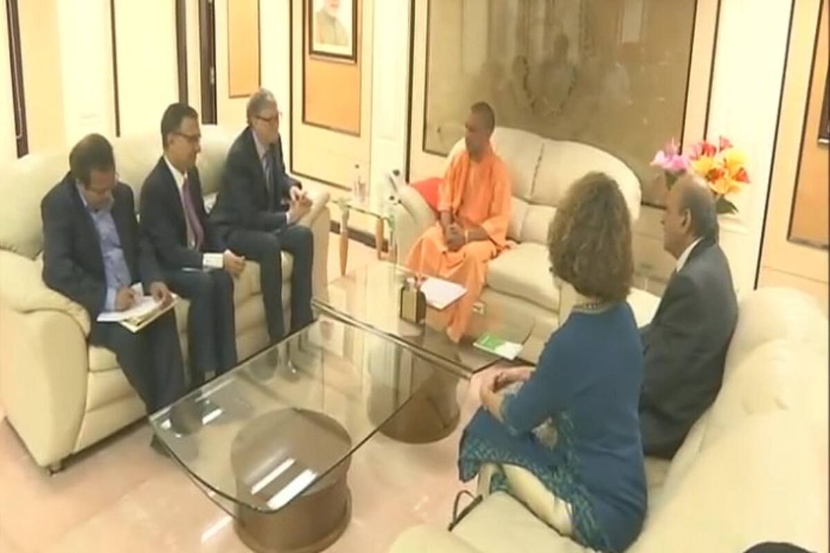 Microsoft Founder Bill Gates To Help Uttar Pradesh Cm Yogi Adityanath In Fighting Encephalitis India Com