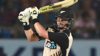 Colin Munro becomes the first player ever to score two T20I hundreds in the same year । कोलिन मुनरो ने दूसरे टी20 में 54 गेंदों में ठोका आतिशी शतक, रचा नया इतिहास Colin Munro becomes the first player ever to score two T20I hundreds in the same year । कोलिन मुनरो ने दूसरे टी20 में 54 गेंदों में ठोका आतिशी शतक, रचा नया इतिहास