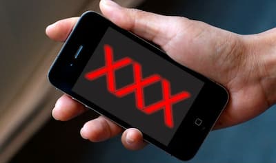 Red Xxx App - BHU Professor's Har Har Mahadev App Blocks Porn Sites And Play Devotional  Songs Instead | India.com