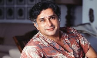 अभिनेता शशि कपूर का लंबी बीमारी के बाद निधन