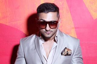 After Dil Chori Sada Remix, Yo Yo Honey Singh Treats Fans With A Sneak Peek Into His Latest Song