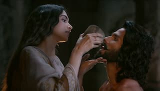 Padmaavat Dialogue Promo 2: Shahid Kapoor - Deepika Padukone Give A Deeper Look Into Their Love Story - Watch Video