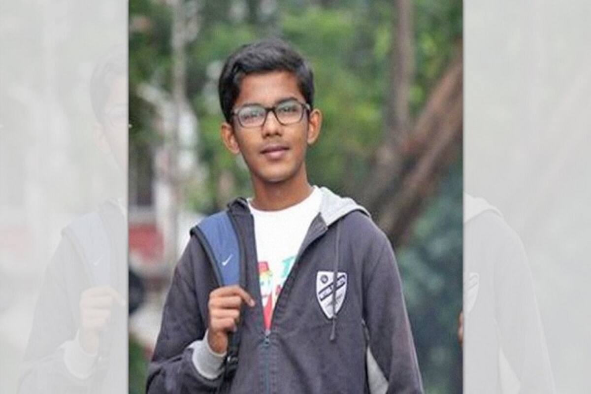 Prafulla Bhalerao Marathi Actor Falls To Death After Trying To Catch Moving Local Train At Malad India Com First of all, thanks for a to a. prafulla bhalerao marathi actor falls