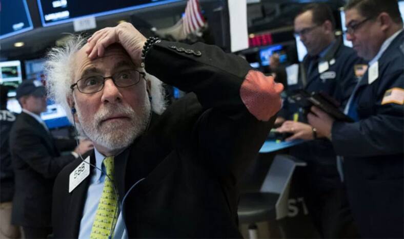 Dow Jones plunges 1000 points as inflation fears spook investors | अमेरिकी शेयर बाजार में भूचाल, डॉव जोंस में इतिहास की दूसरी बड़ी गिरावट