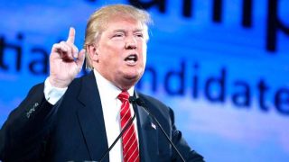 To stop shootings Trump endorses guns for teachers | ट्रंप ने स्कूली शिक्षकों को बंदूकें मुहैया कराने की पैरवी की To stop shootings Trump endorses guns for teachers | ट्रंप ने स्कूली शिक्षकों को बंदूकें मुहैया कराने की पैरवी की