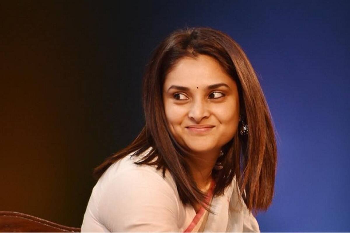 1200px x 800px - Divya Spandana Aka Ramya's Mother Revolts Against Congress, Says Will Fight  Independently if Denied Ticket in Karnataka Assembly Elections | India.com