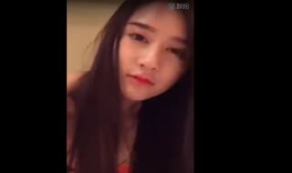 Chinese Blogger Offers Free Sex On Social Media, Around 3000 People Show Up at Hotel