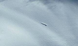 Alien Hunters Spot Crashed UFO in Google Earth Images of Antarctica (Video)