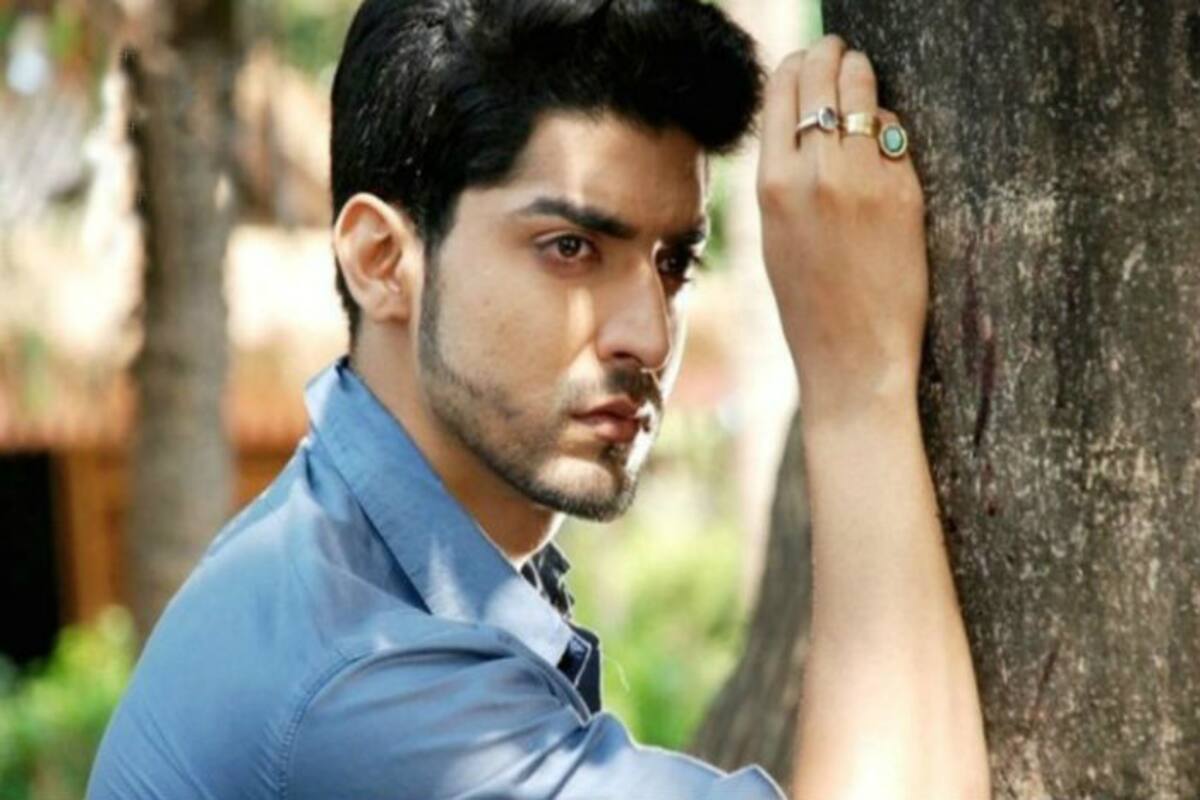 Gurmeet Choudhary S Life In Danger Actor Exposes Threat Messages India Com