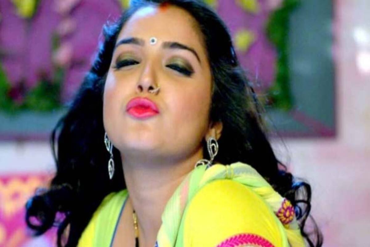 Bhojpuri Actress Amrapali Dubey Will Set the Screen on Fire With as Many as  8 Films This Year, Check List Here | India.com