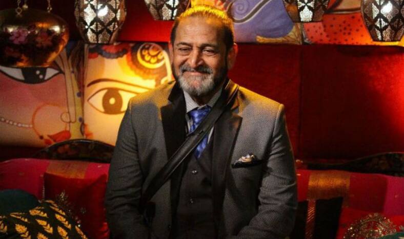 Mahesh Manjrekar Booked For Slapping And Abusing Man After Road Rage Incident in Pune