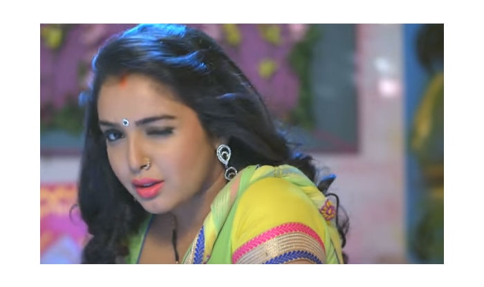 Move Over Priya Prakash Varrier Bhojpuri Actress Amrapali Dubey Is The Real Winking Girl