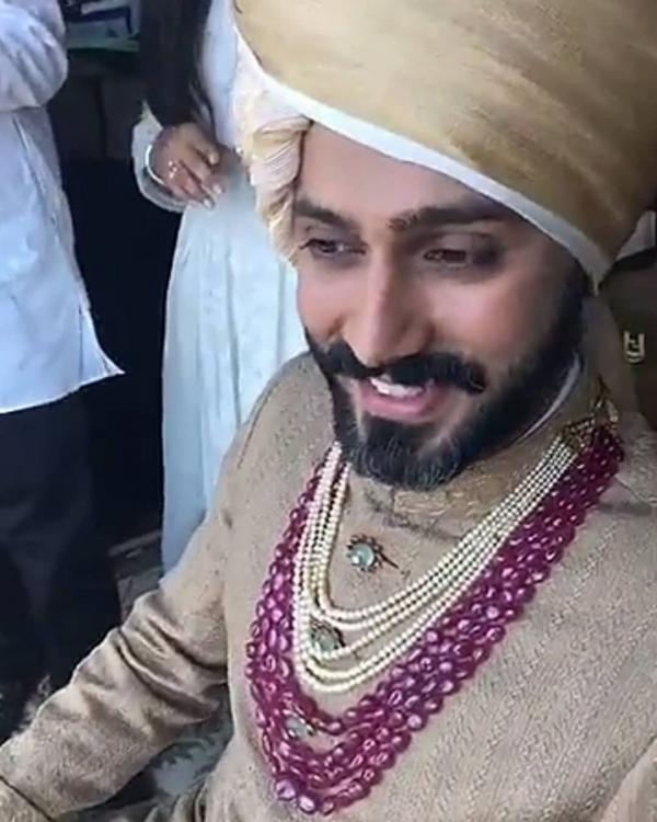 Anand Ahuja Wedding Look