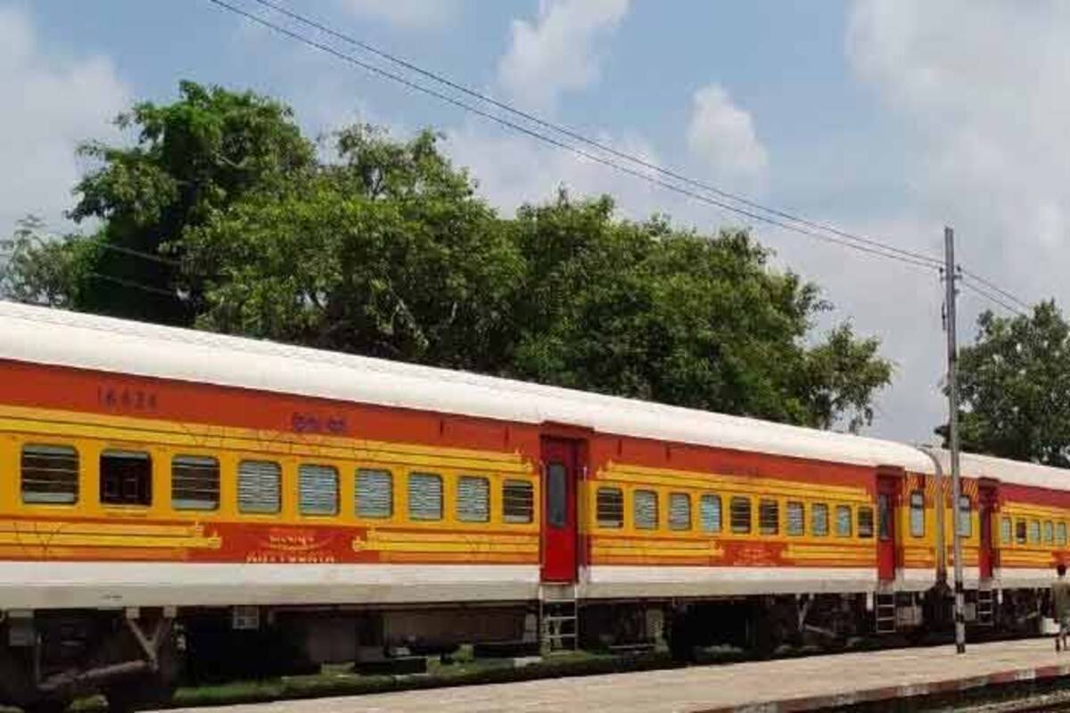 Indian Railways Inaugurates Weekly Antyodaya Express Train; Check Features  