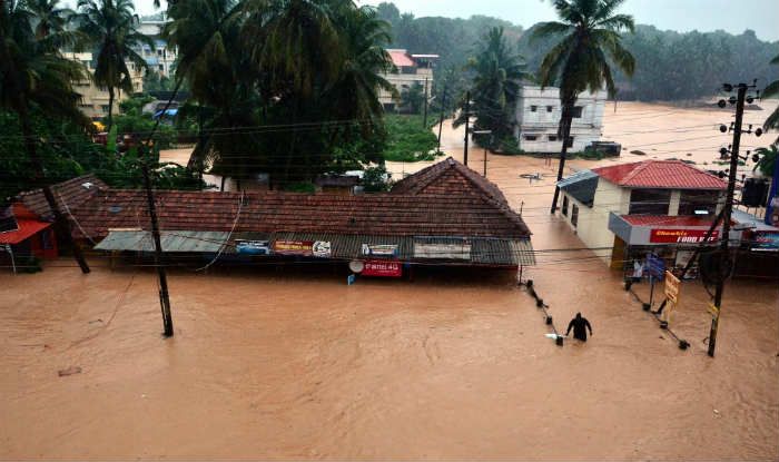 Heavy rains lash Karnataka's coastal districts