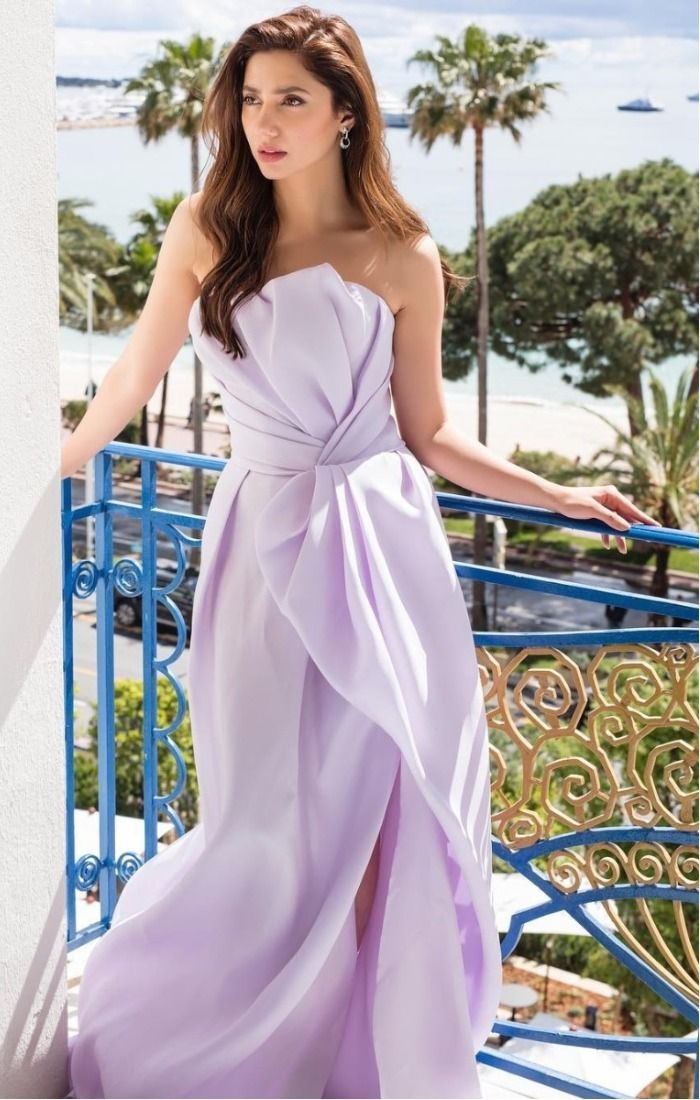 Mahira Khan (2)