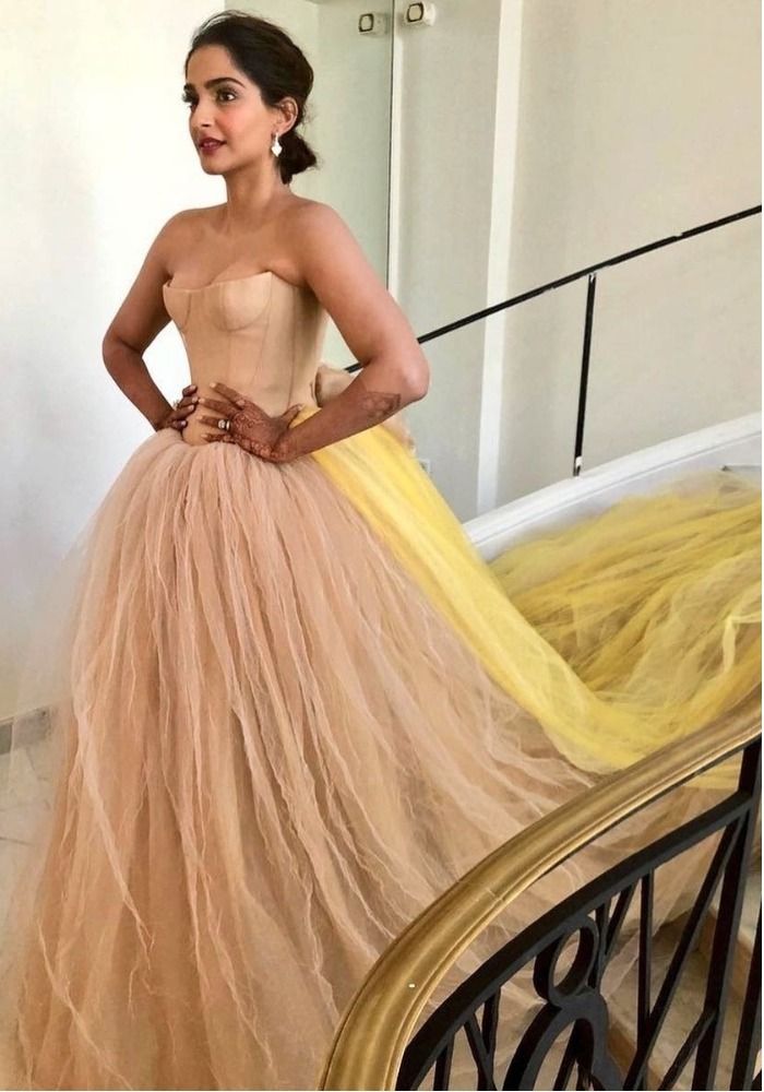 Sonam Kapoor cannes 2018 day 2