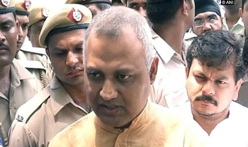 AAP MLA Somnath Bharti Sentenced to Two Years in Jail For Assaulting Security Staff at AIIMS
