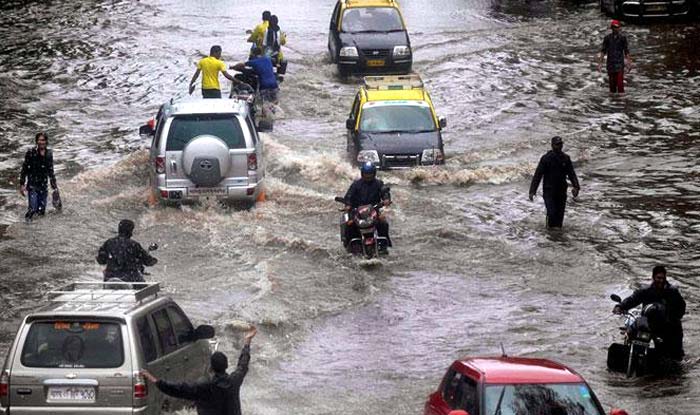 Mumbai Rains: Heavy Rains Paralyse City, IMD Warns of