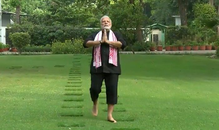 Narendra Modi Posts His Fitness Challenge Video, Nominates HD ...