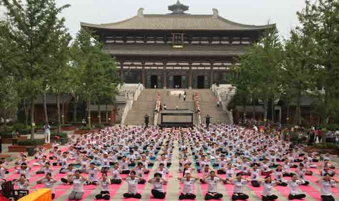 #4thInternationalYogaDay: जानिए क्यों 21 जून को ही दुनियाभर में मनाया