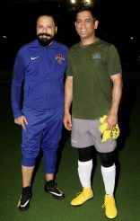 MS Dhoni Bunty Walia