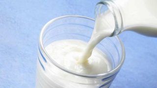 Milk Quality Largely Safe, Presence of Aflatoxin M1 Residues Raises Concern: FSSAI Survey Milk Quality Largely Safe, Presence of Aflatoxin M1 Residues Raises Concern: FSSAI Survey